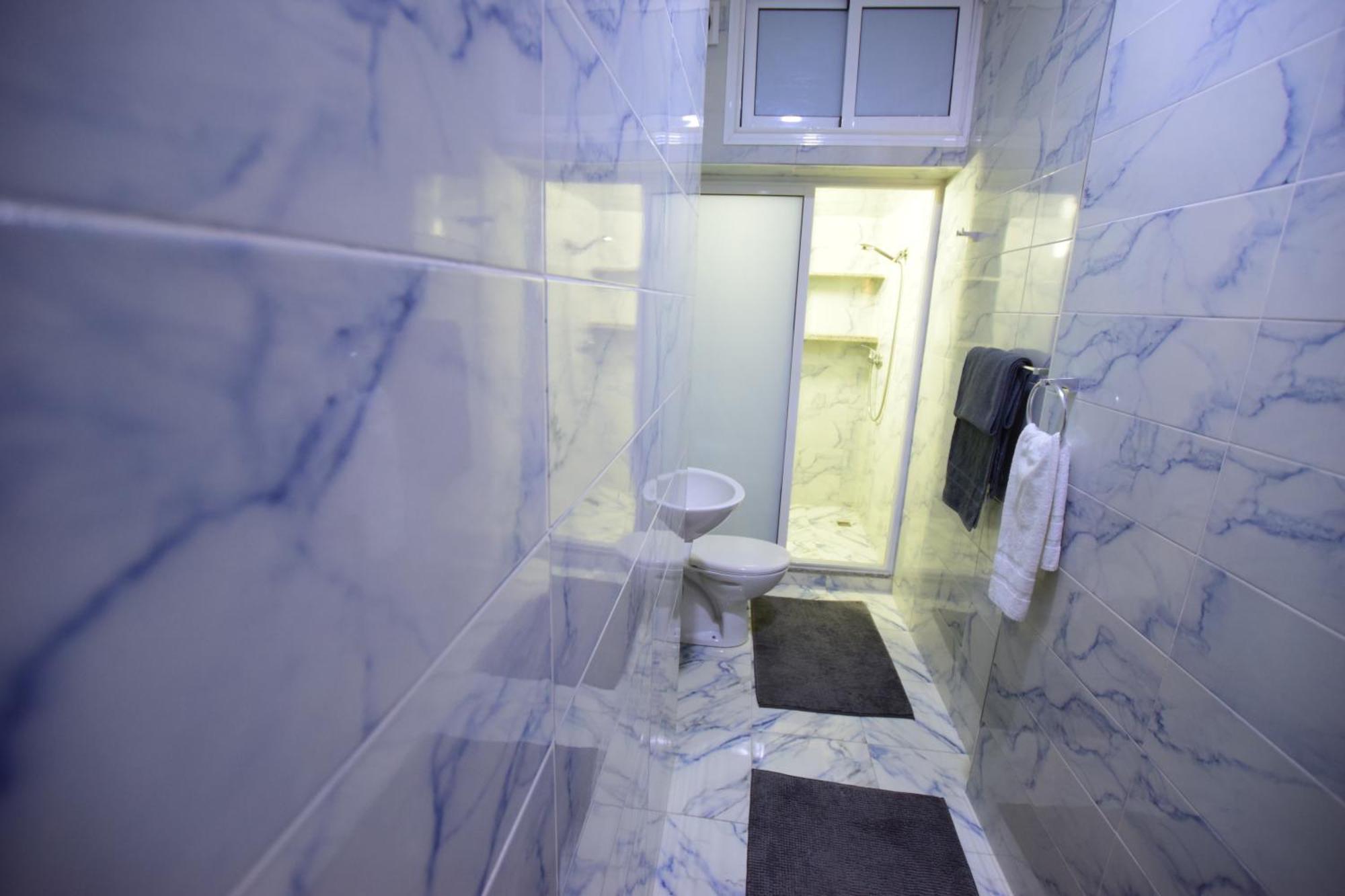 Apartamento Familial Proche Aeroport Et Oasiria