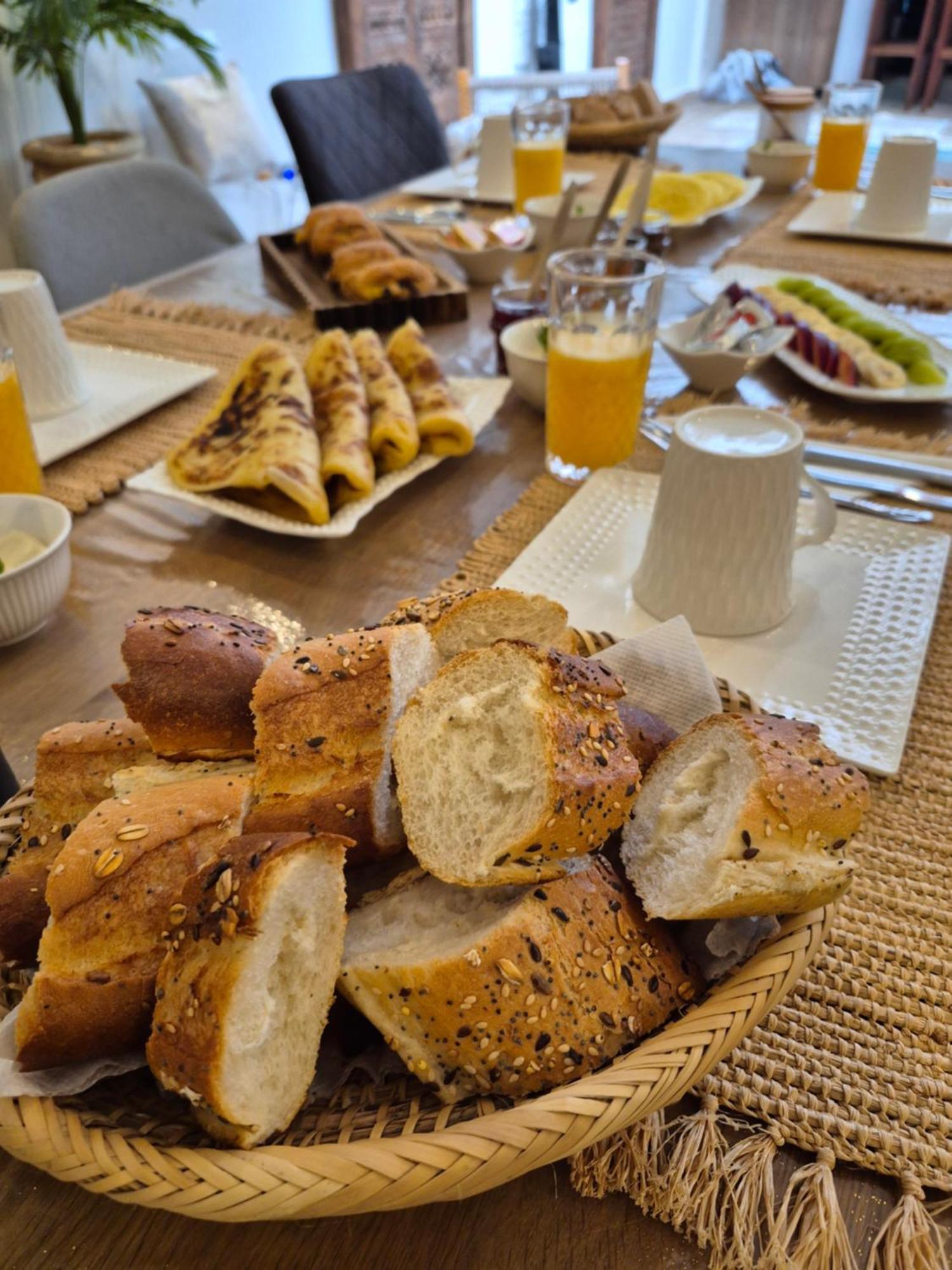Melilo Avec Piscine Chauffee * Marraquexe