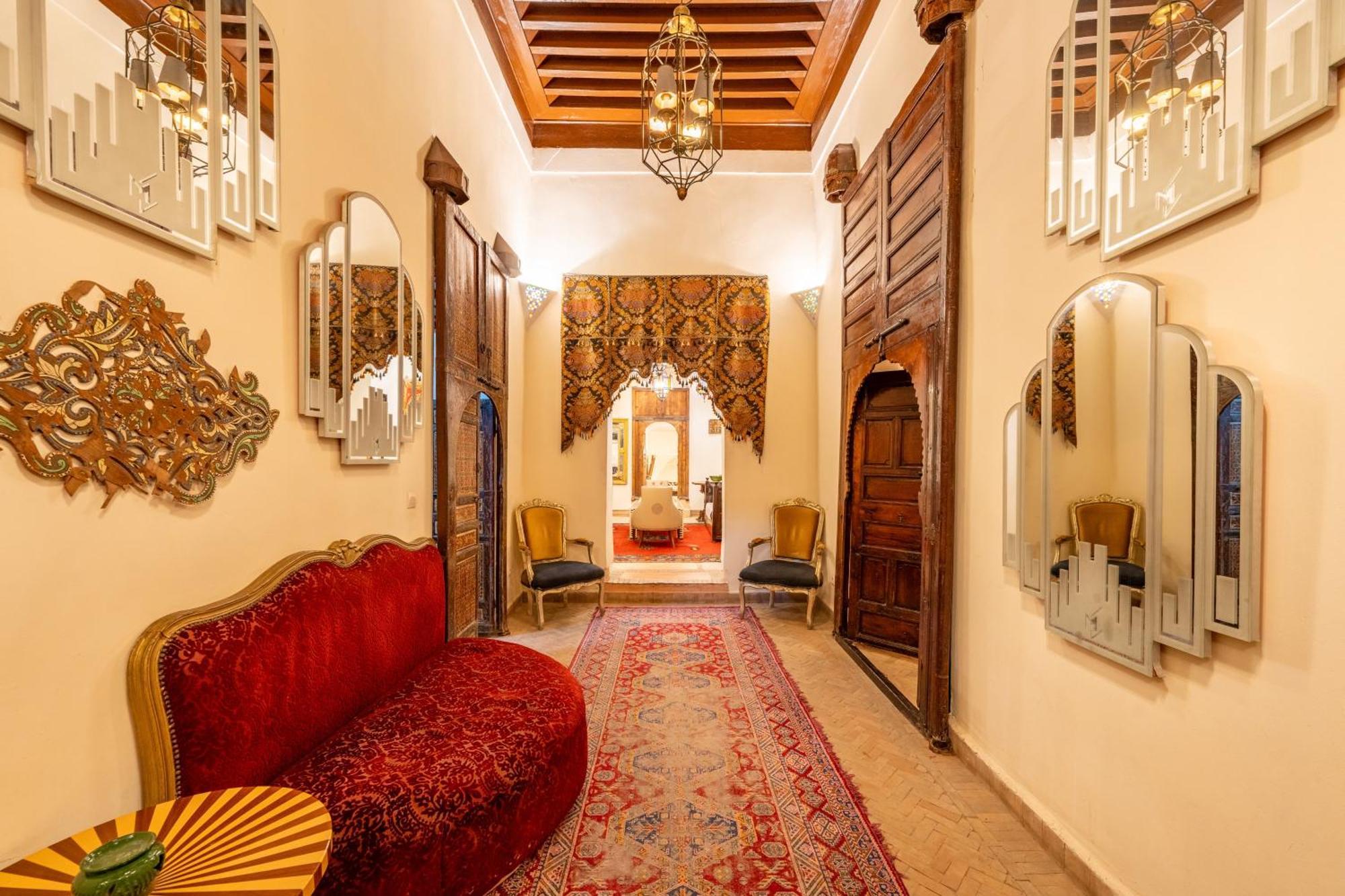 Guest house Maison Du Tresor