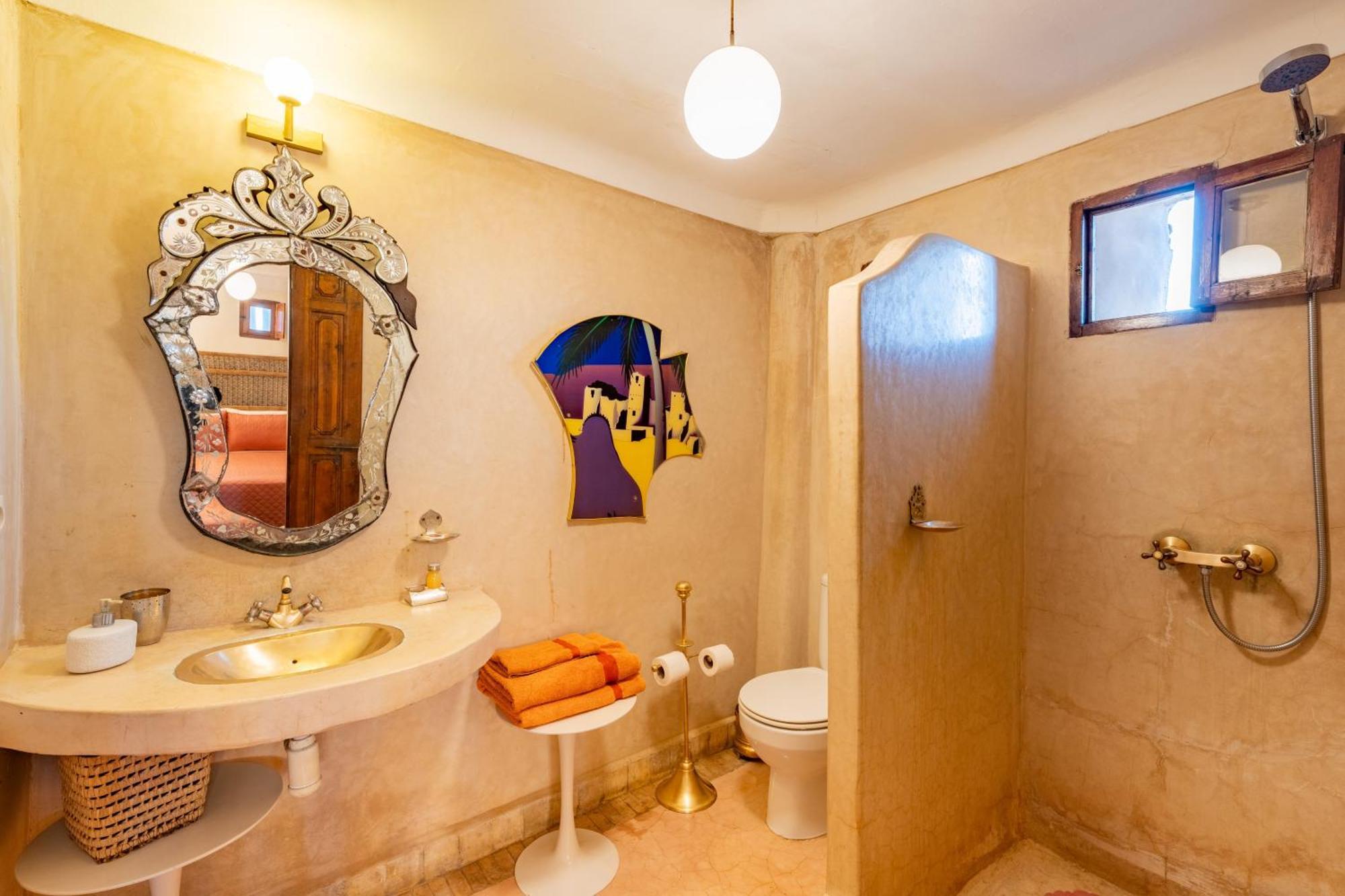 Guest house Maison Du Tresor