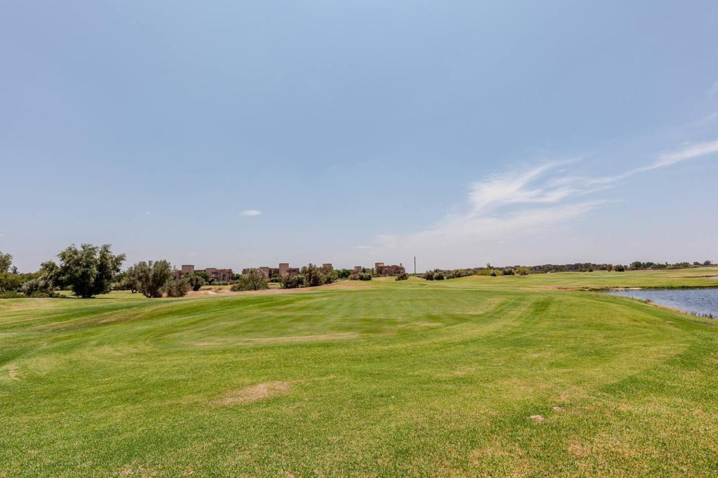 Escape To Luxury: 4 Bedroom On Golf Course Pousada *