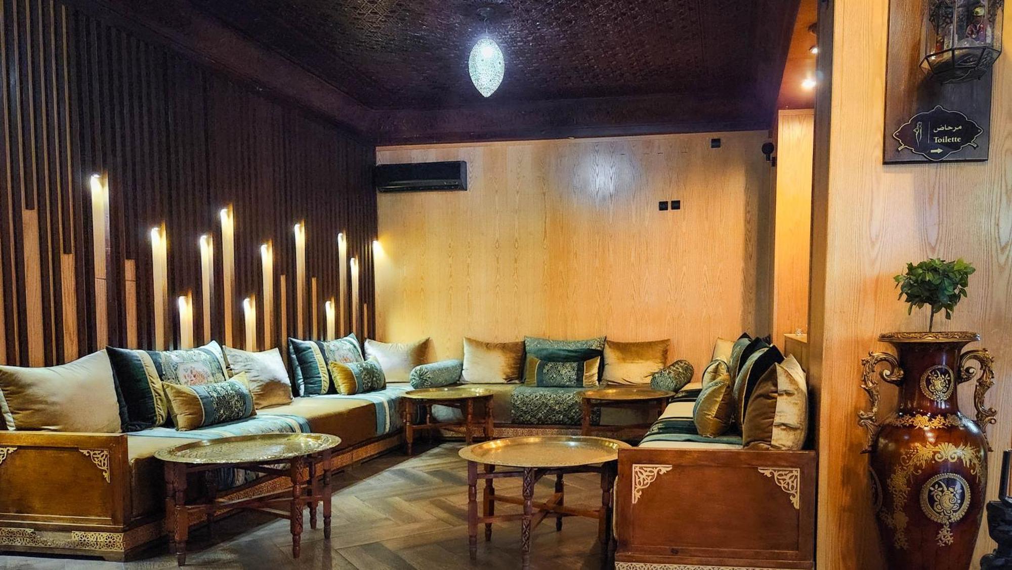 Les Ambassadeurs Hotel