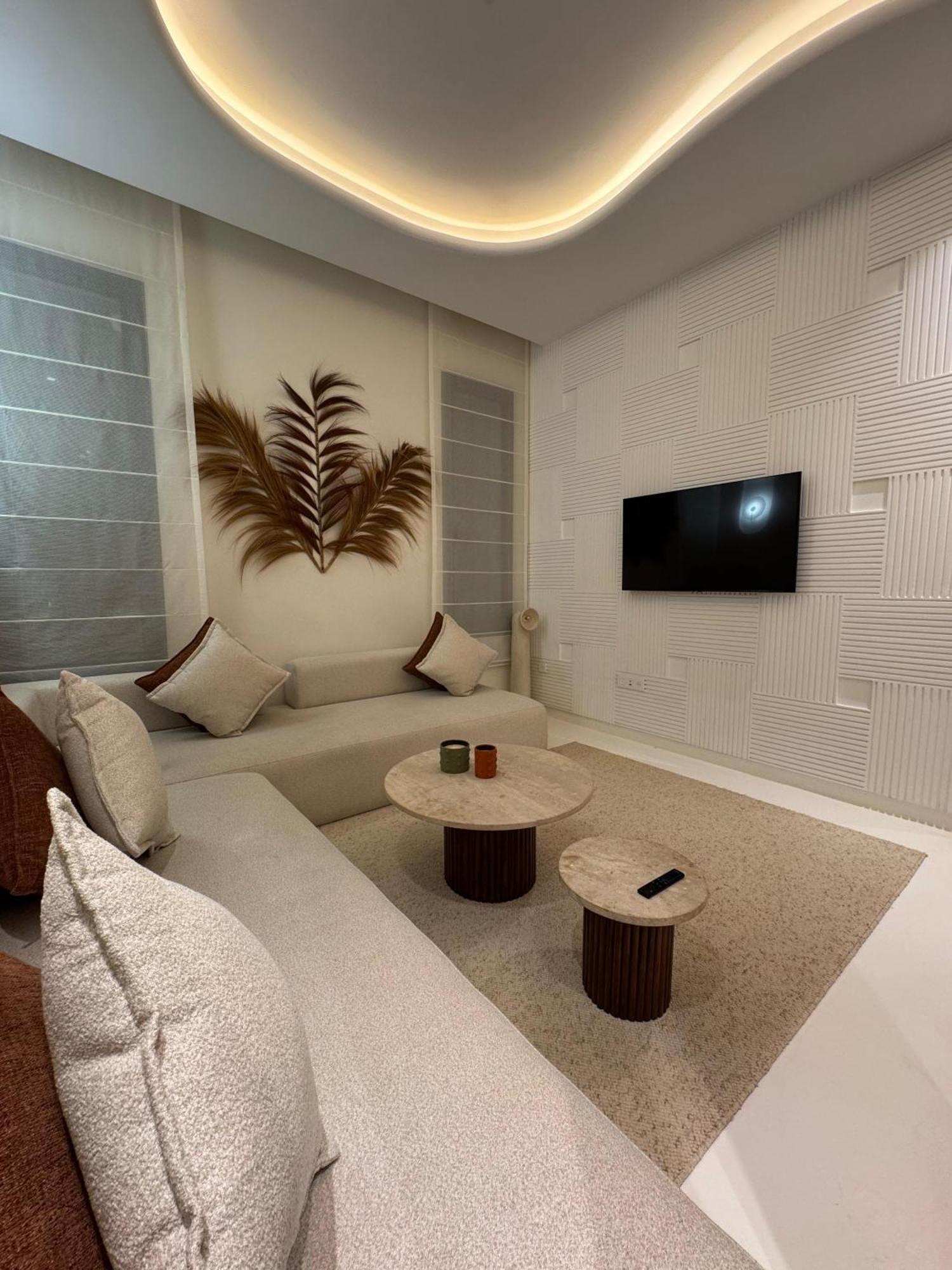 Hotel Yin & 5*