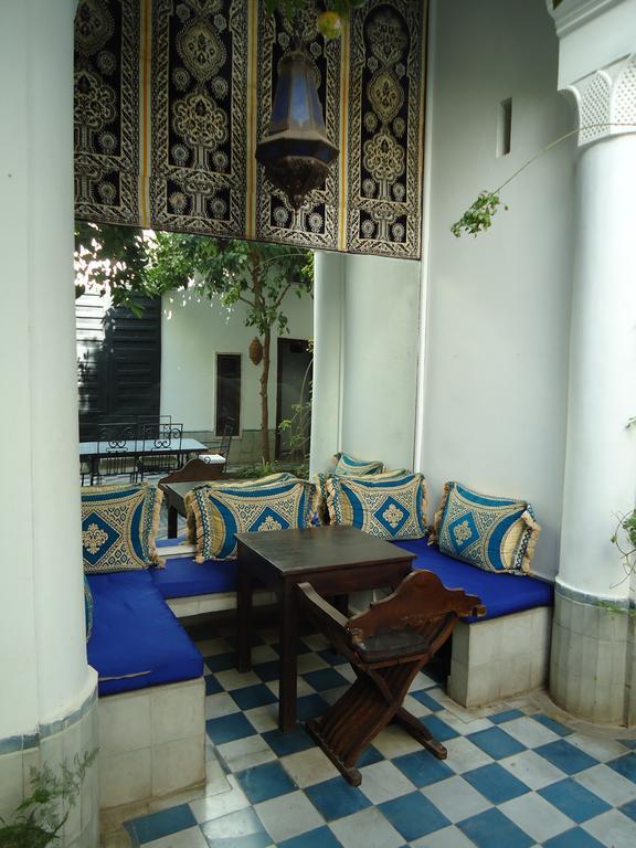 Dar Naima Riad