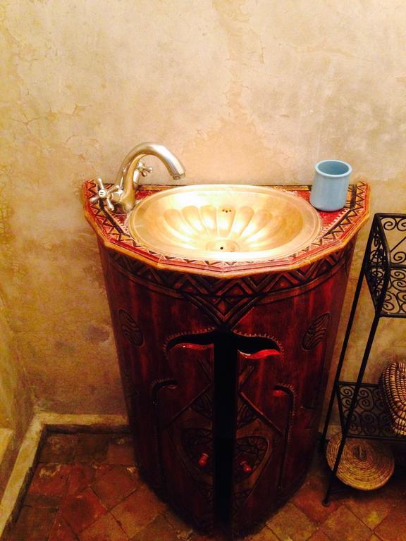 Bjoujna Riad