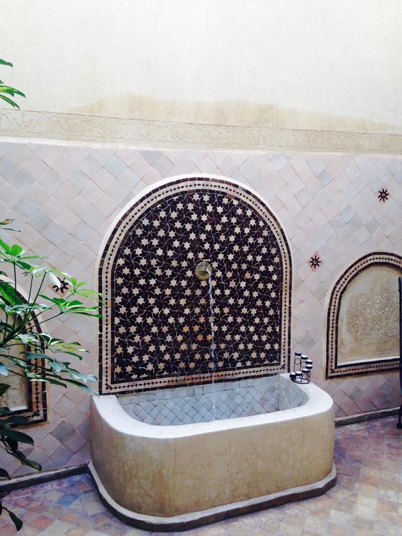 Bjoujna Riad