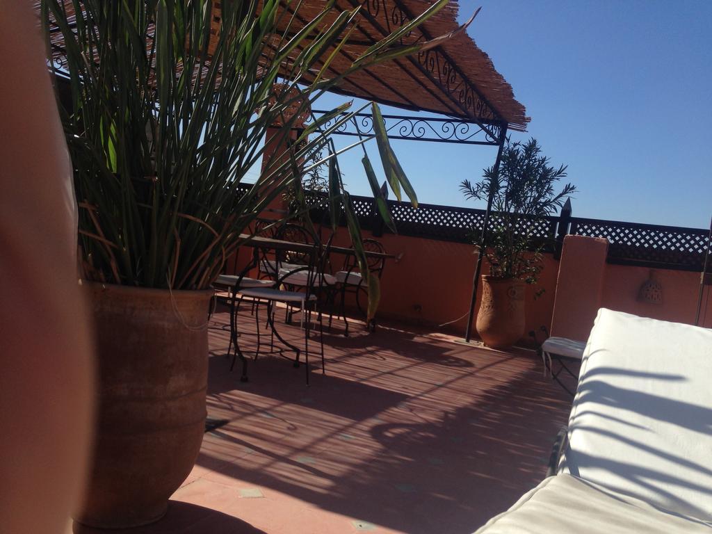 Riad Bjoujna 3*