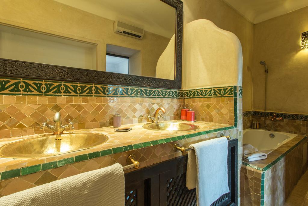 Guest house Amira & Spa 4*