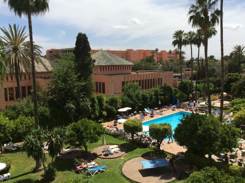 Chems Hotel 4*
