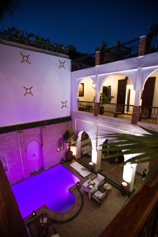 Amira Riad 4*