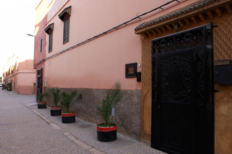 Al Kadar Pensión 4*
