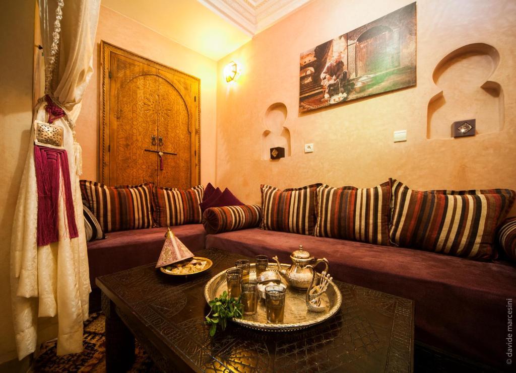 Bab Tilila Riad 3*