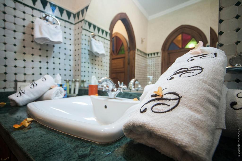 Bab Tilila Riad 3*