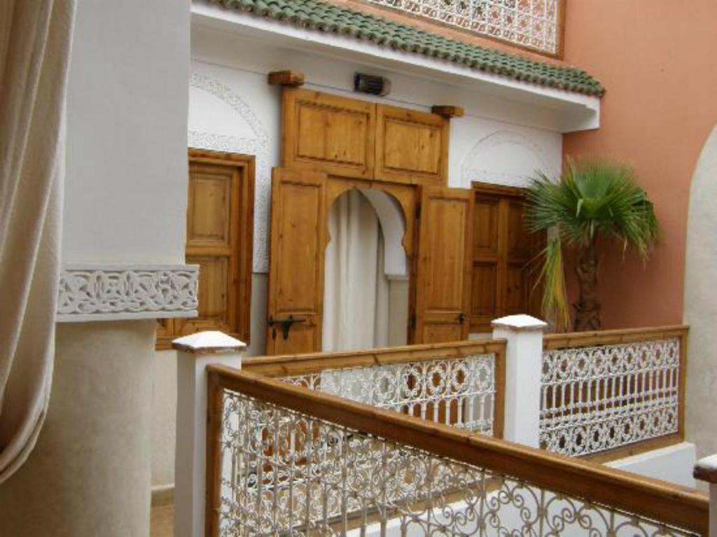 Chalymar 3*