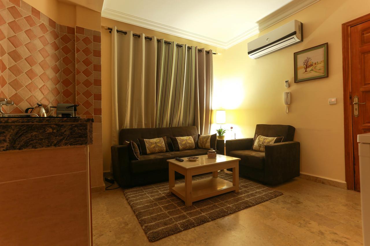 Dar Gueliz Aparthotel *