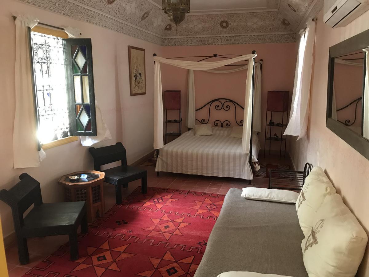 Nomades Riad 3*