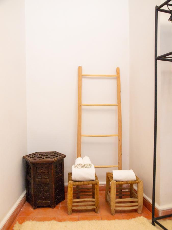 Orange Riad 2*