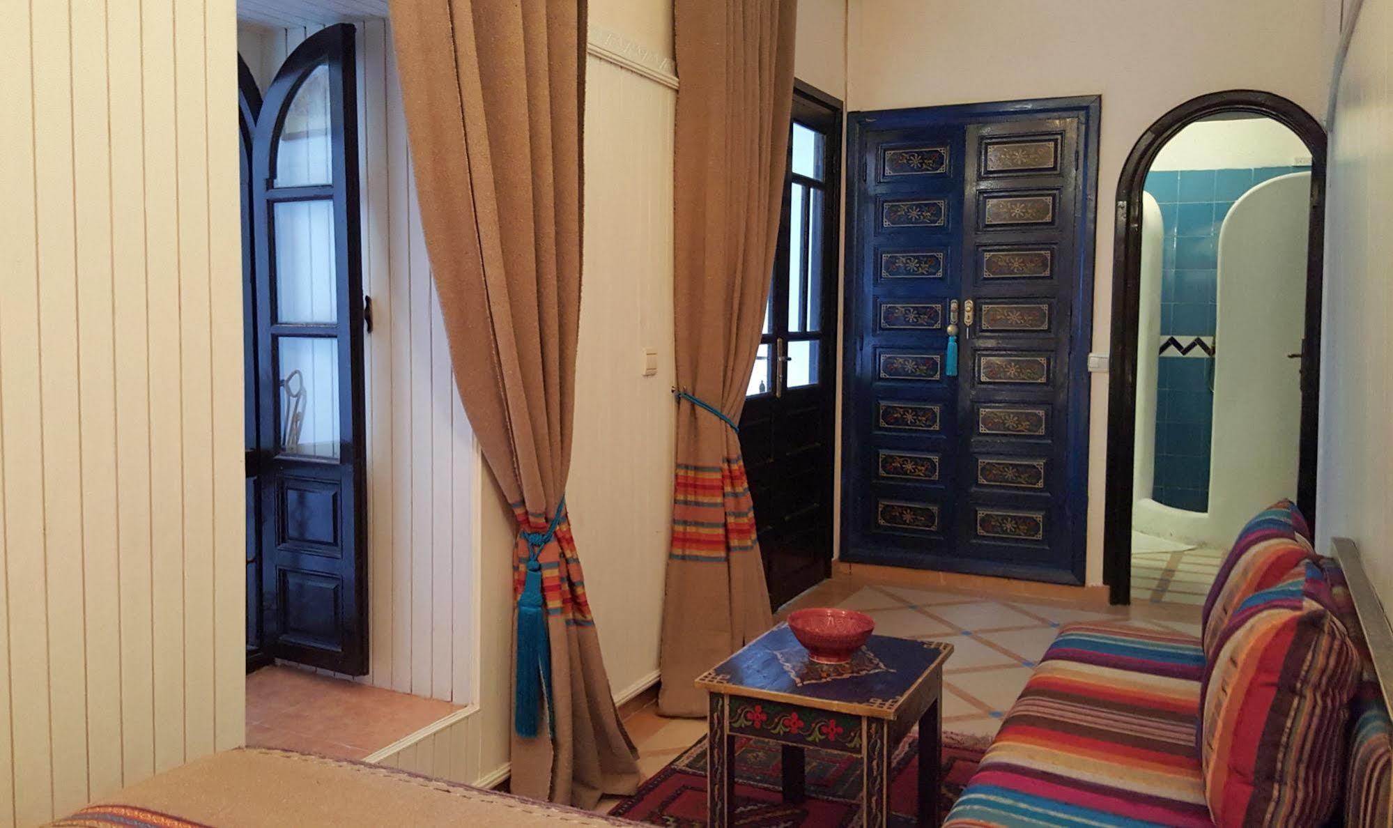 Shukran Riad