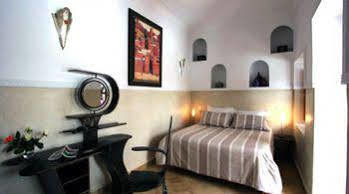 Chalymar Riad 3*
