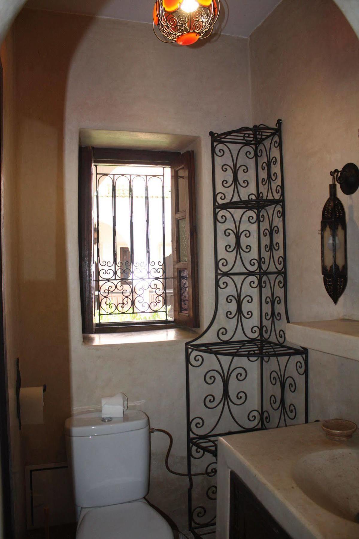 Bousskri Riad 3*
