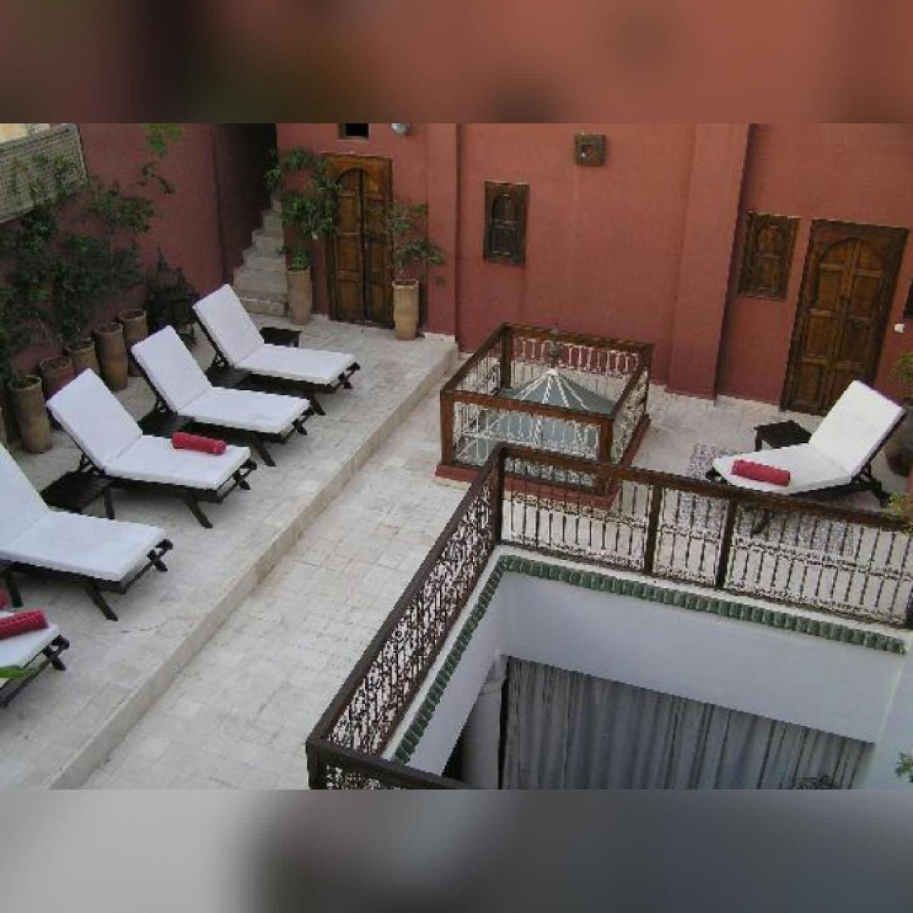 Al Mansoura 3*