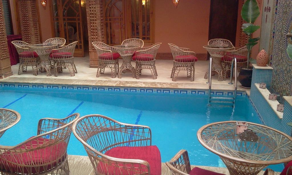 Corail Hotel