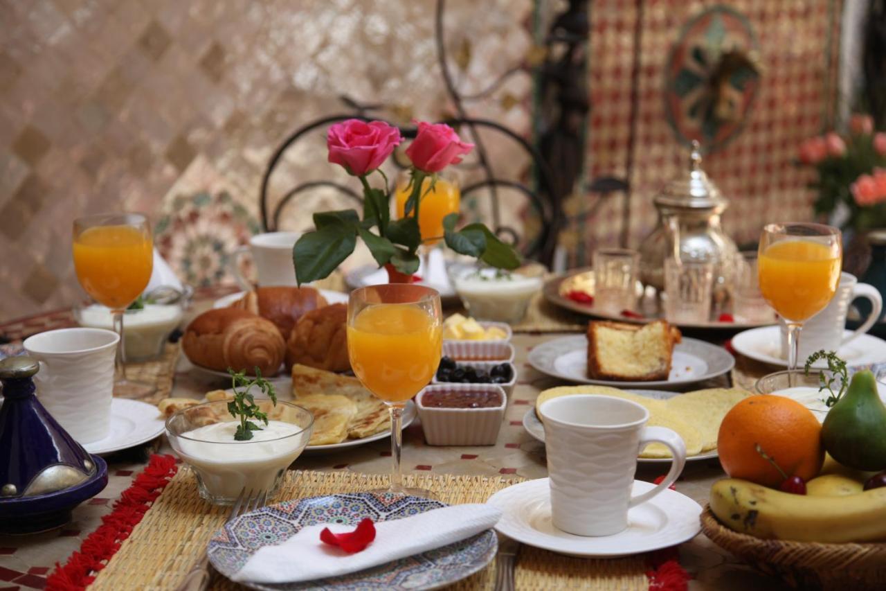 Chalymar Riad 3*