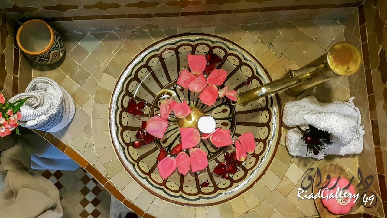 Riad Gallery 49 & 3*