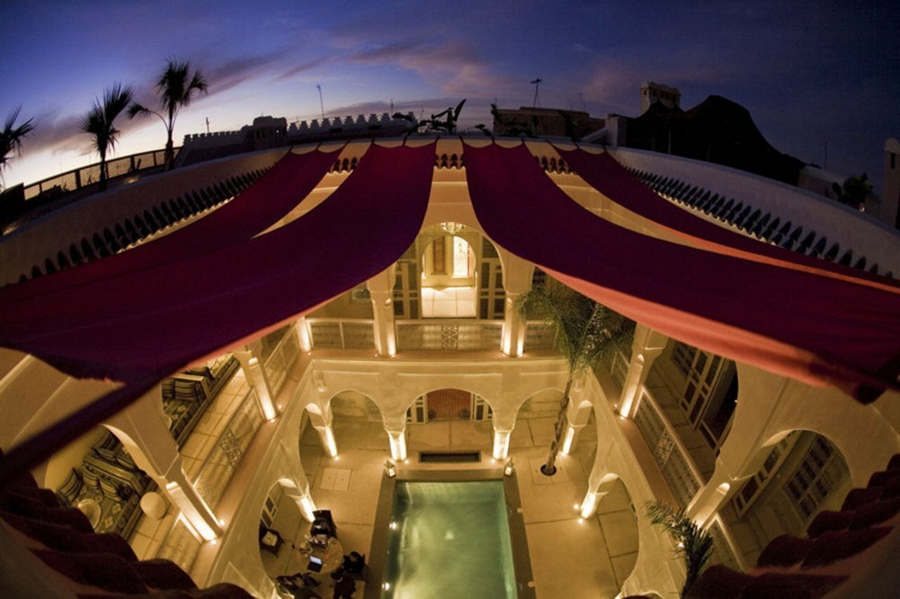 Riad Anayela