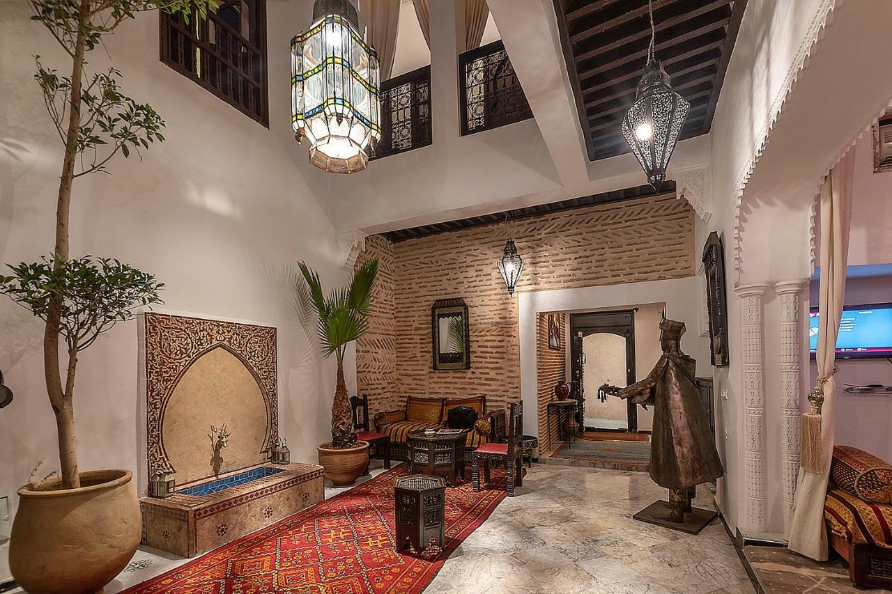 Dar Merzouga Hammam & Jacuzzi Riad