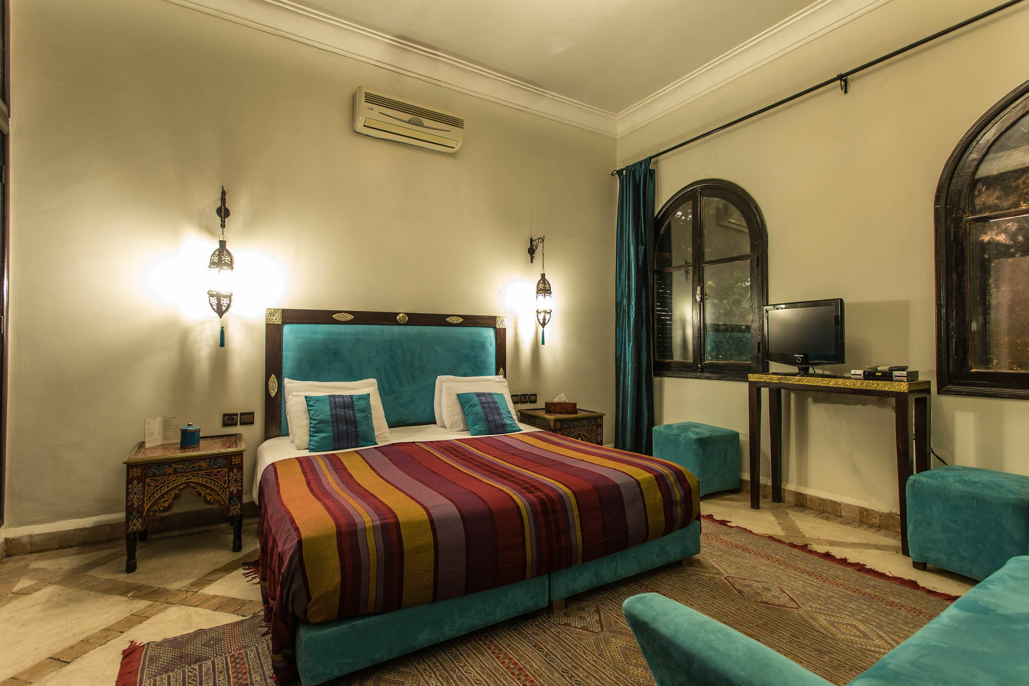 Amira & Spa 4*
