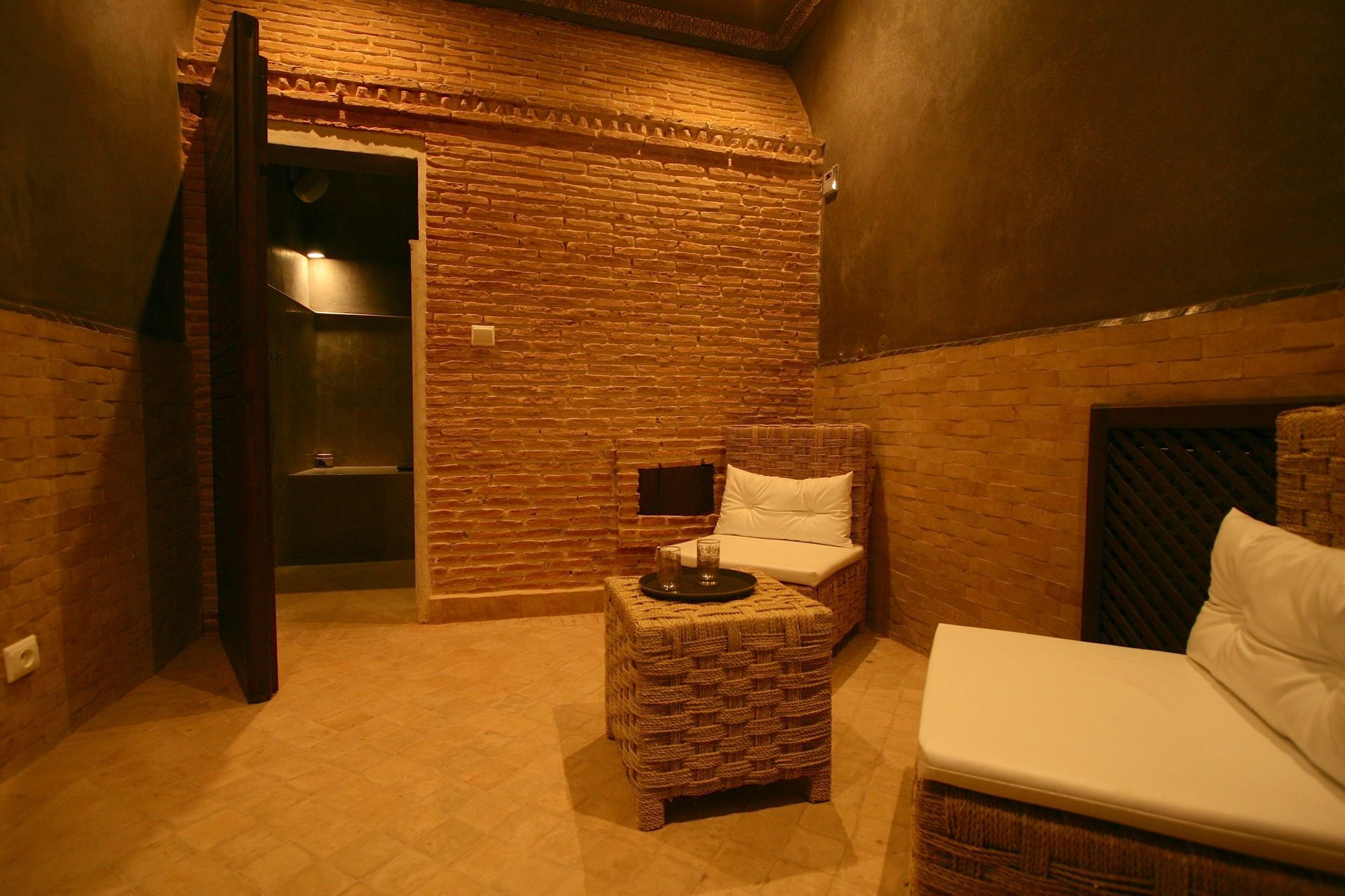 Guest house Omri