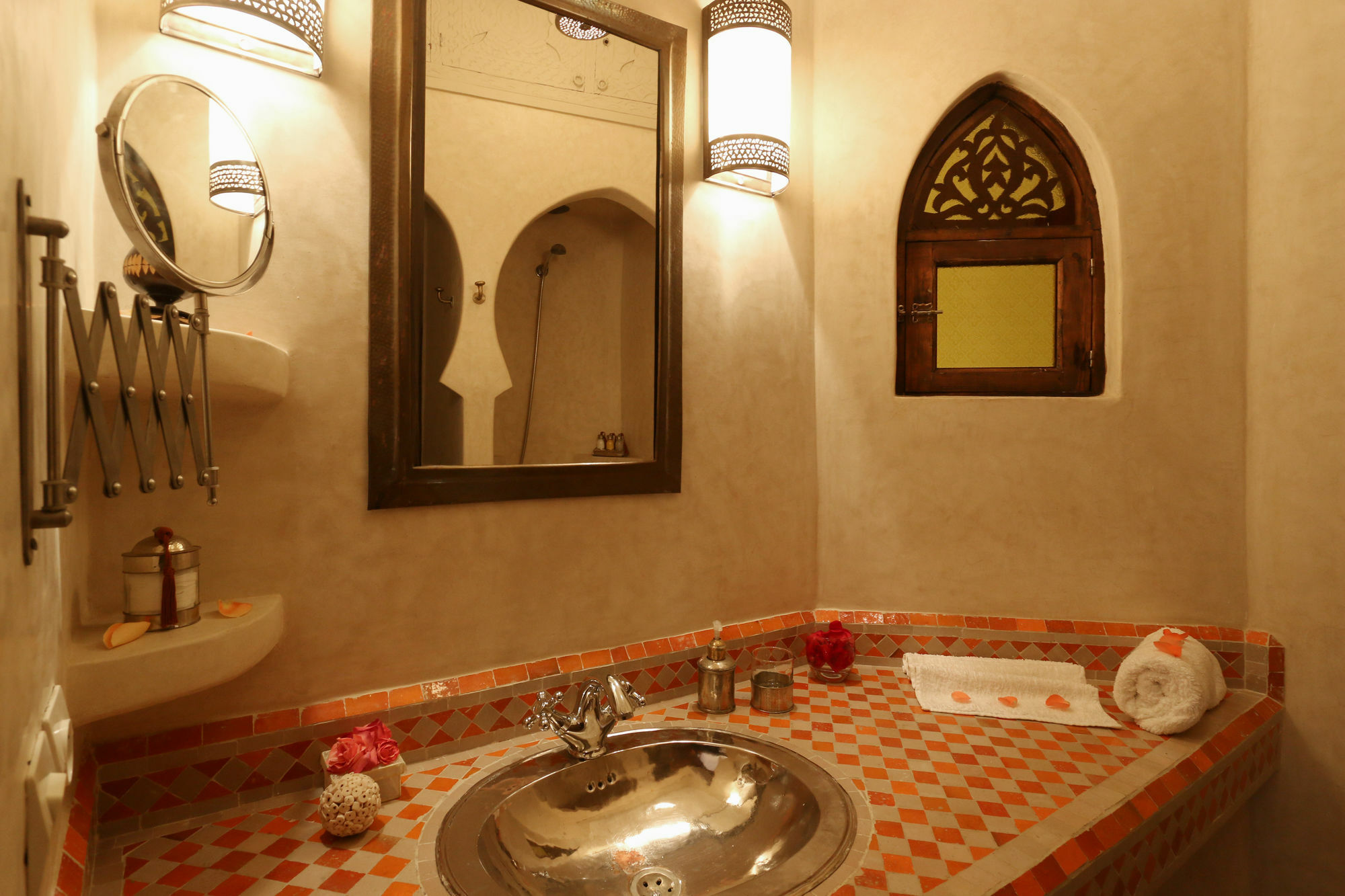 Jaune Safran Entire House Marrakesh