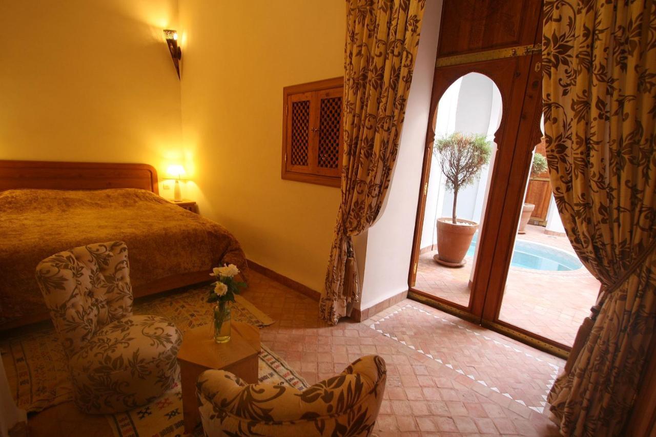 Chameau Fdc Riad