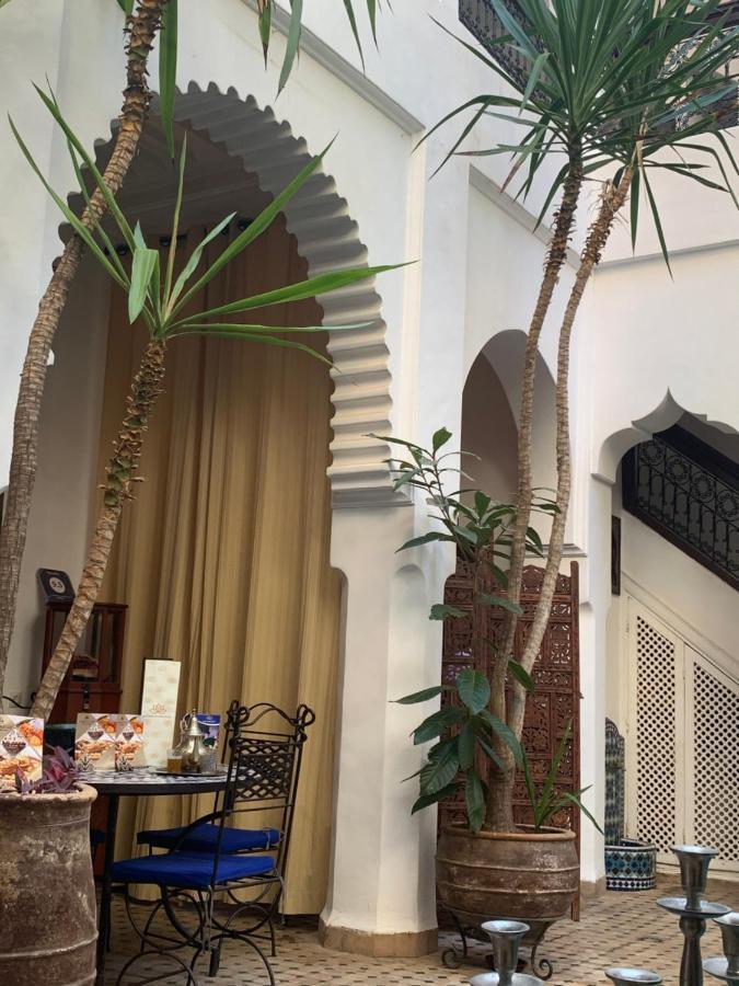 Ghali & Acomodação com café da manhã  4*