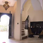 Capstay Riad Villa Residence