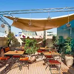 Riad L\'Heure D\'Ete