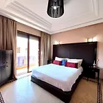 Cycas Villa Targa Marrakech ONLY FAMILY -Piscine Privée-