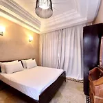 Cycas Villa Targa Marrakech ONLY FAMILY -Piscine Privée-