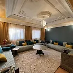 Superbe Appartement Avec Parking Gratuit