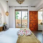 Villa Serenity & Spa - Breakfast