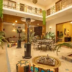 Riad Azia