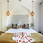 Villa Serenity & Spa - Breakfast