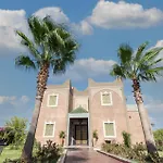 Maria Towers , Palais Table d\'hôtes&SPA