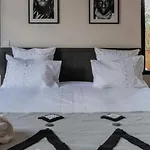 Villa Oculus