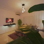 Modern Apartment In Centre Of Marrakech For Friends & Families
