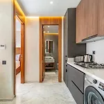 Elegance Et Modernite Au Coeur De La Ville