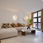 M17-Le Duplex-Balcon-Piscine-Majorelle