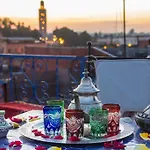 Hotel Amira Et Vacances