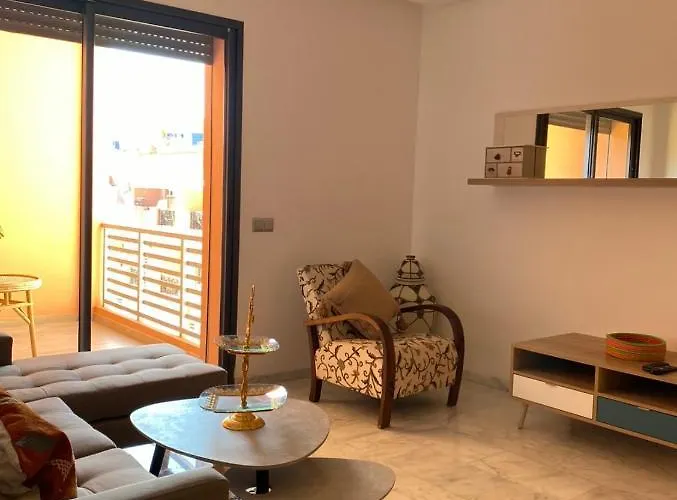 Appartement Avec Terrasse Au Calme En Plein Centre De Marrakech Tres Rare